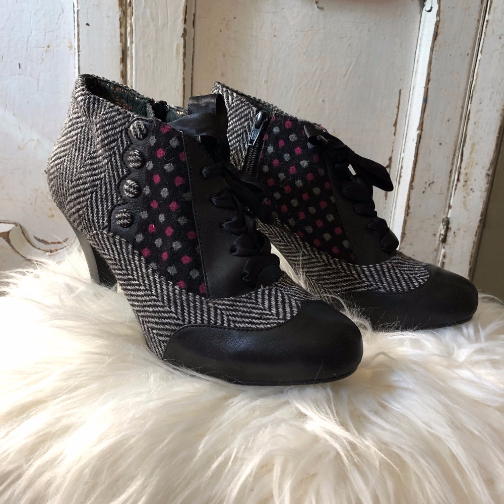 3" retro, vintage heels